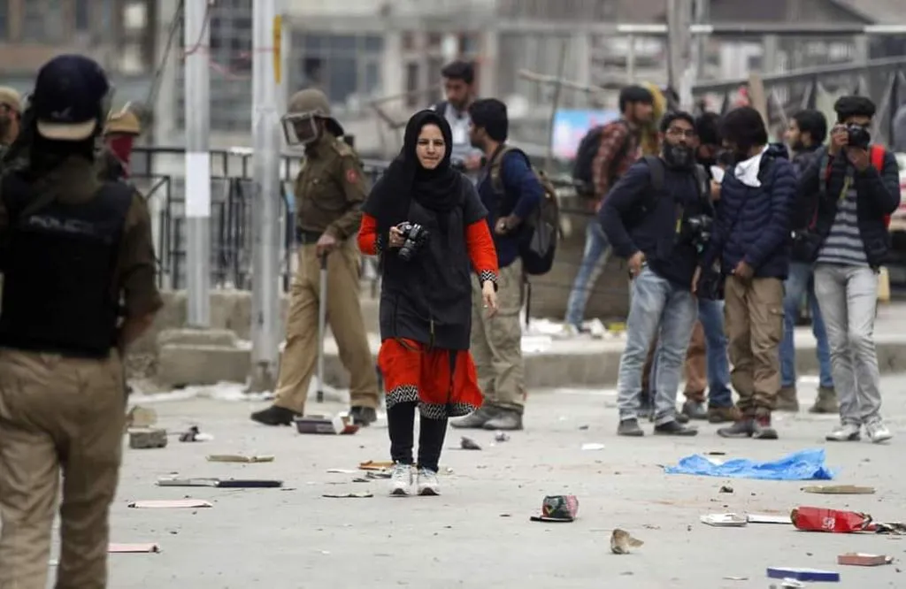  female journalist arrest in kashmir 